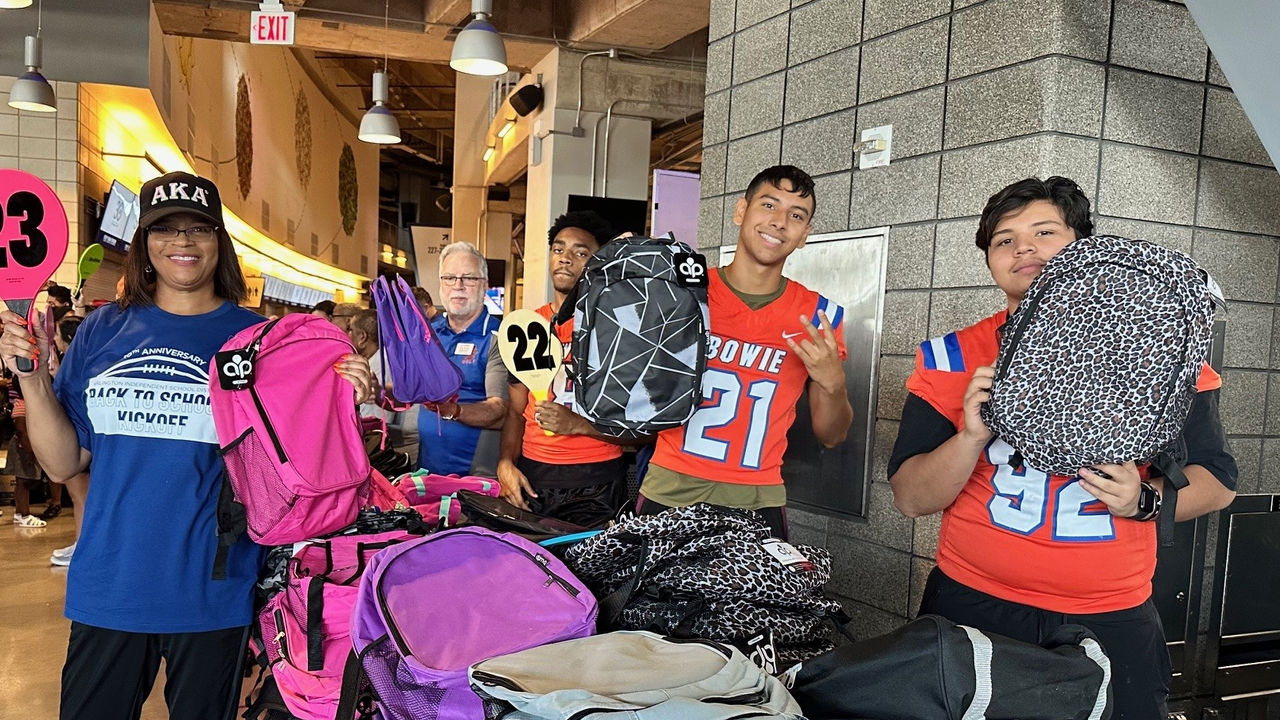 Arlington ISD uses grant from Texas Trust Gives Foundation at Back To School Bash 2024